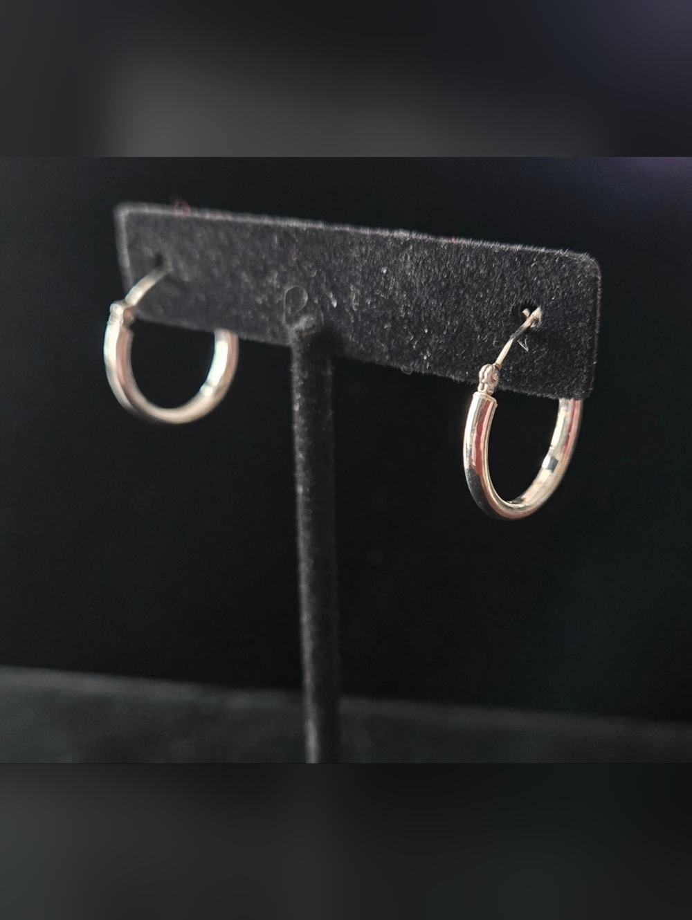 14k White Gold Hoop Earrings - Classic  Hoops